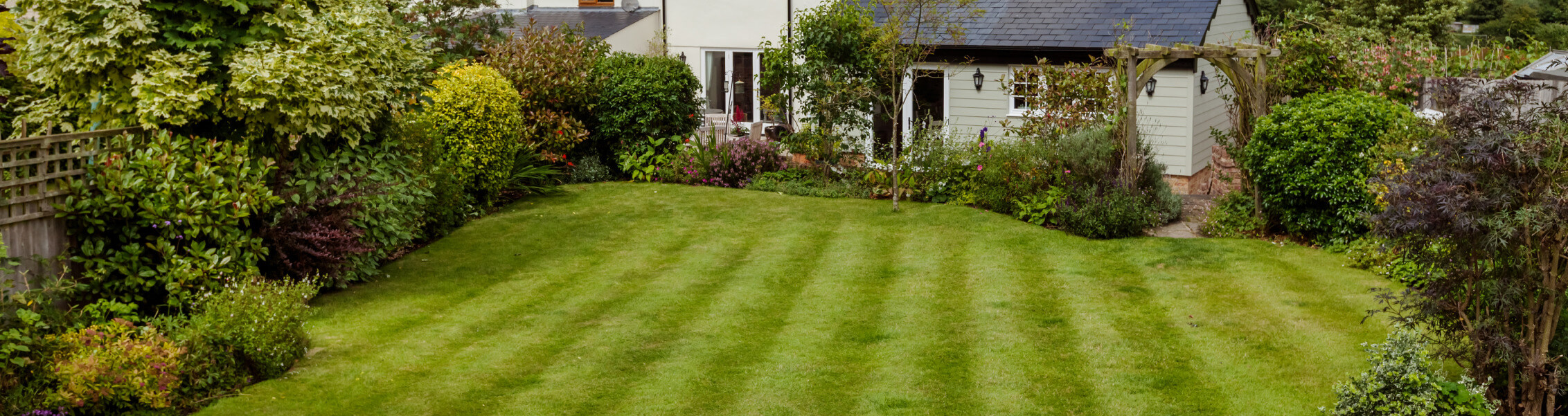 Photo of a new garden, landscaped by Whitefoot.