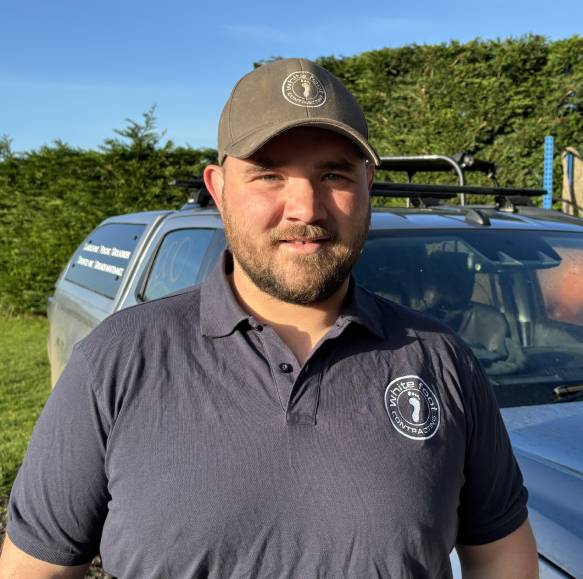 Photo of Elliot from Whitefoot Landscapes.